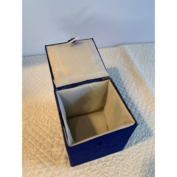 Vintage Beechcombers Lighthouse of Texas Glass Ornament with Box - Picture 8 of 11